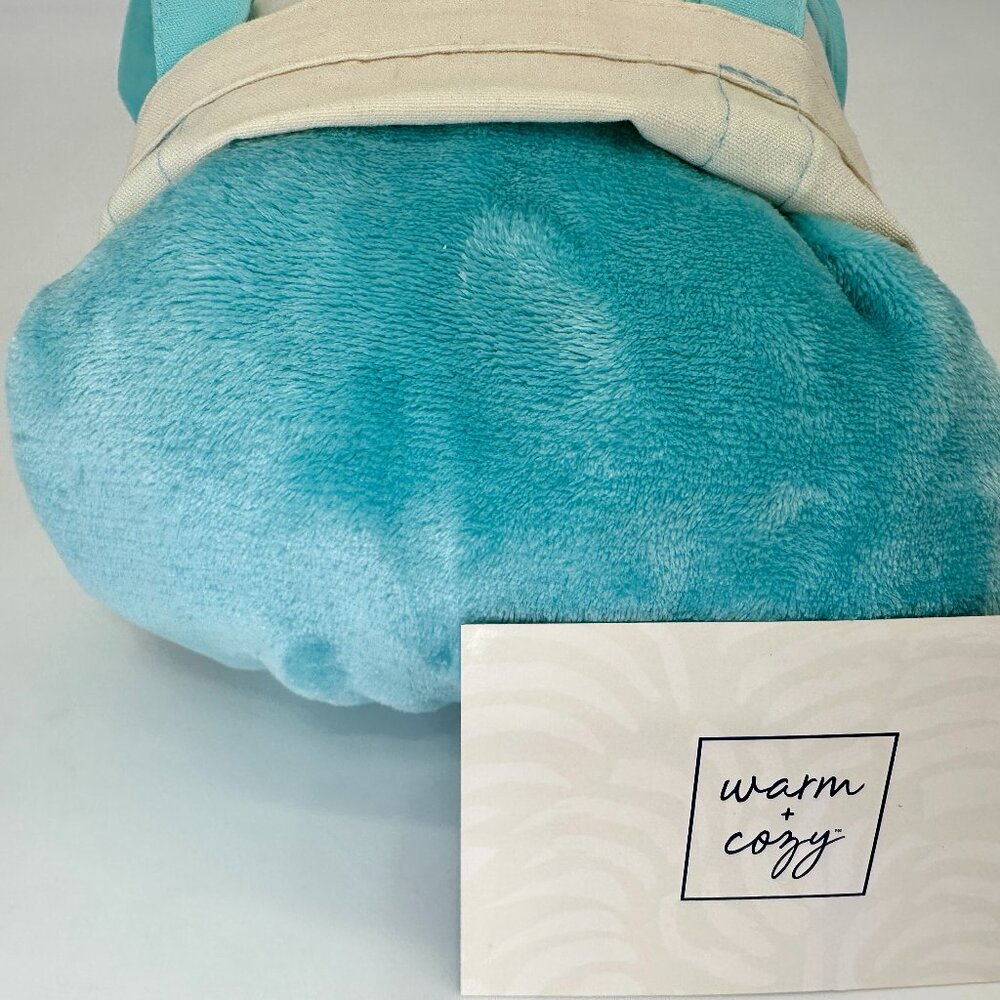 WARM + COZY Throw Blanket & Tote Set Turquoise Plush – NWT Gift Comfort